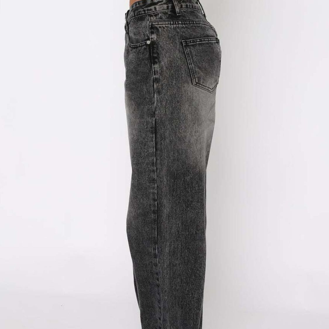 02f75182-2e8e-4248-9304-313a065b0c9c-Max