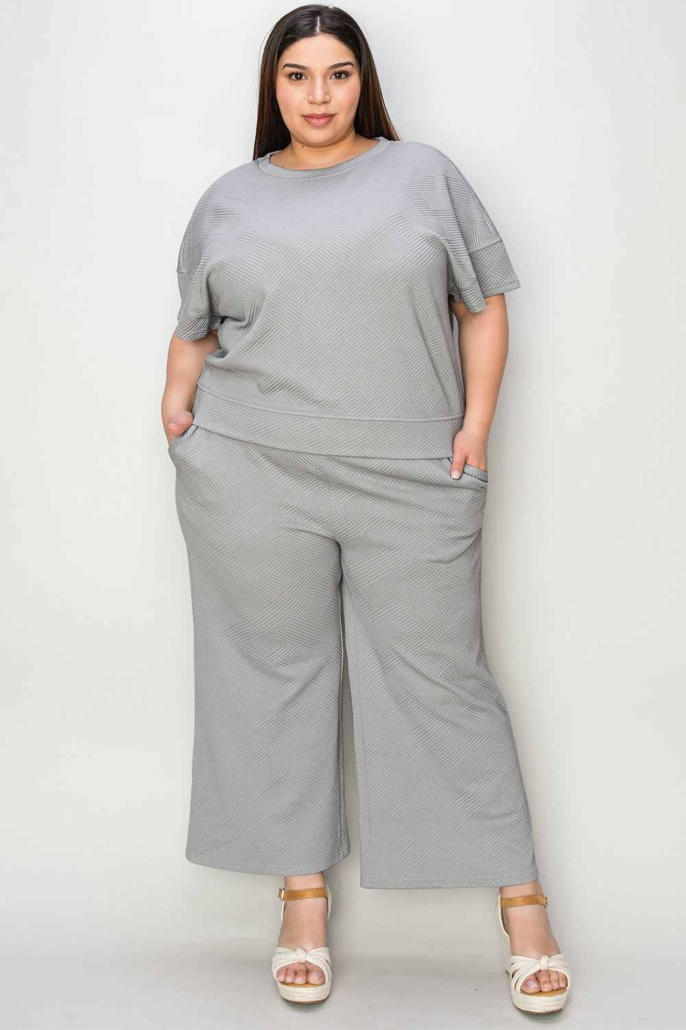 Waffle Texture Short Sleeve Top and Pants Set grey front view plus size