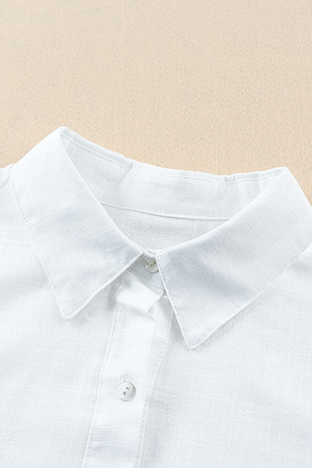 Button-up white linen Shirt front collar view