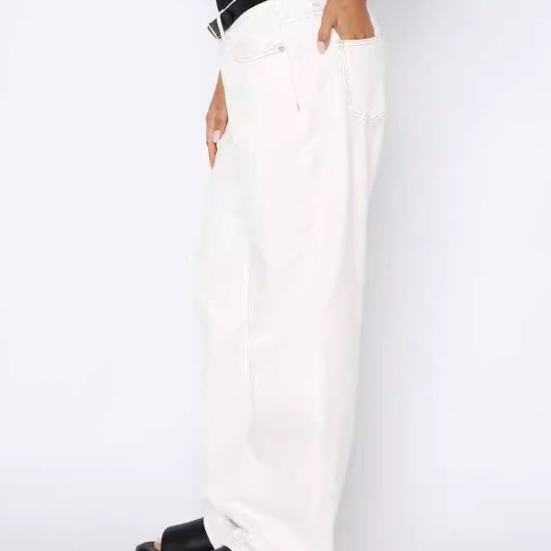 c8a804ad-a7d3-4546-9eef-6ffca7649ac4-Max