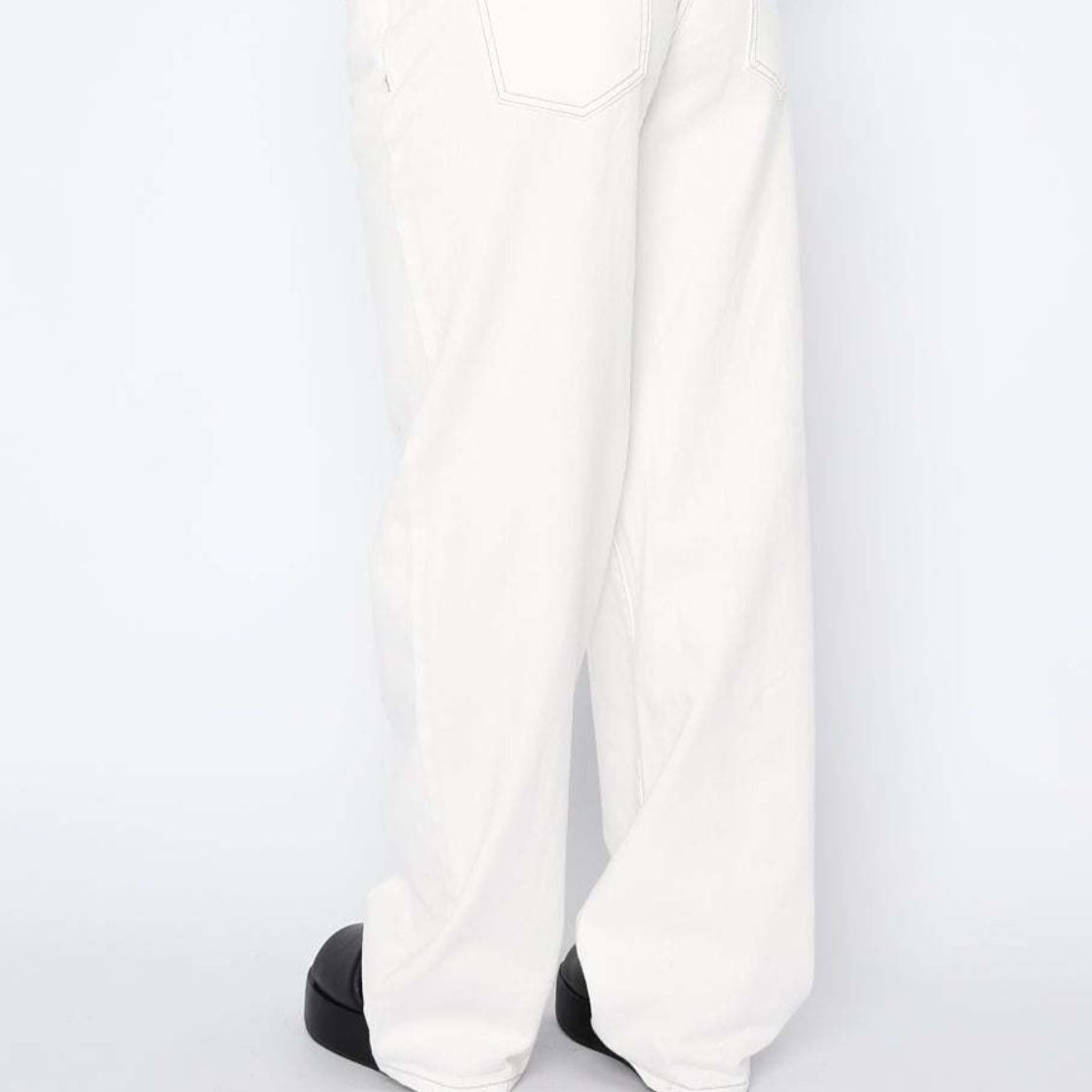 dec0eb10-ea3d-4397-84b3-8e27ebe69b59-Max