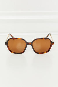Square Full Rim Sunglasses front view styled lens full detail