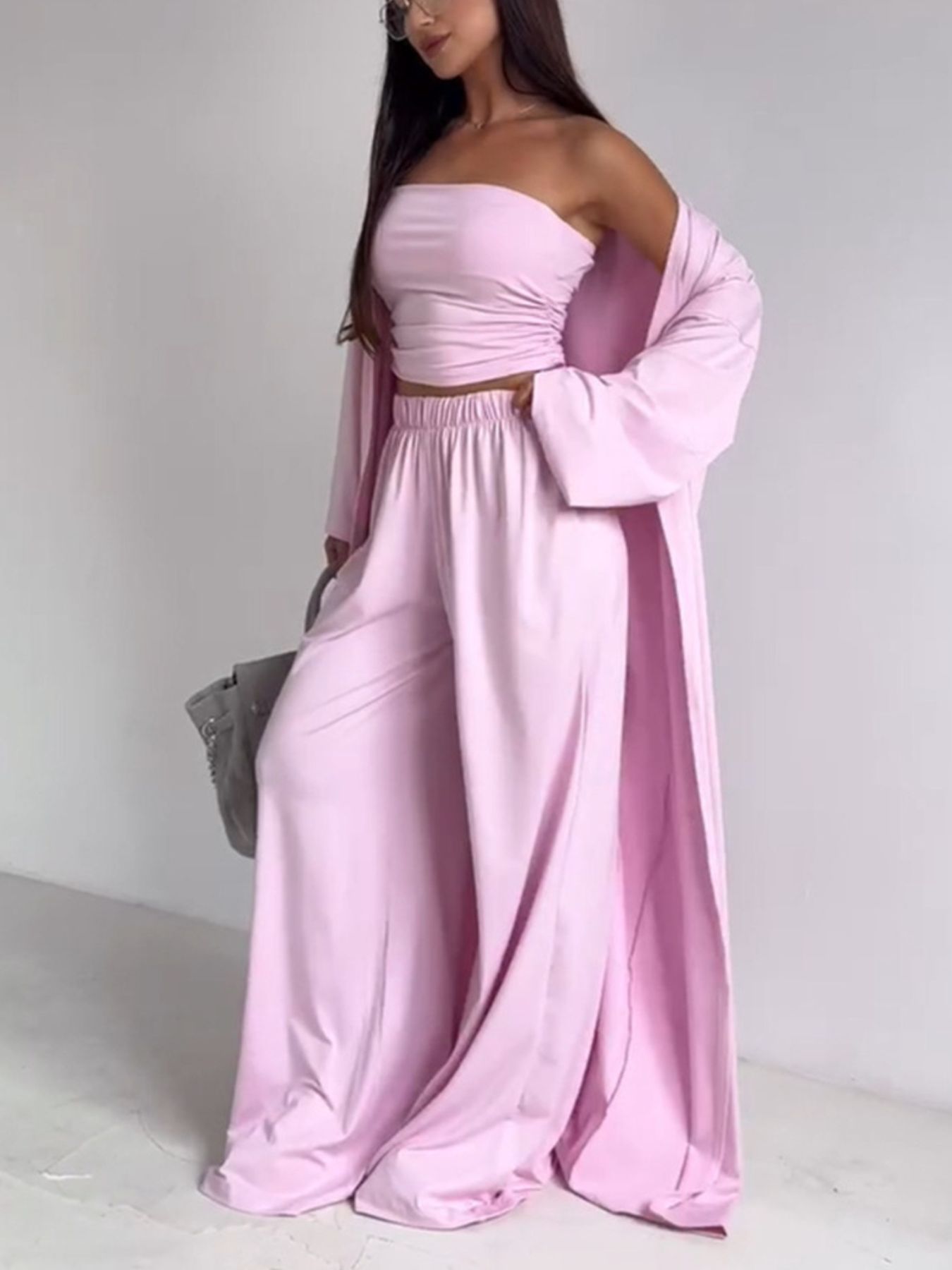 2c3d89ea-dec1-4853-aae0-4753e5bd1444-Max